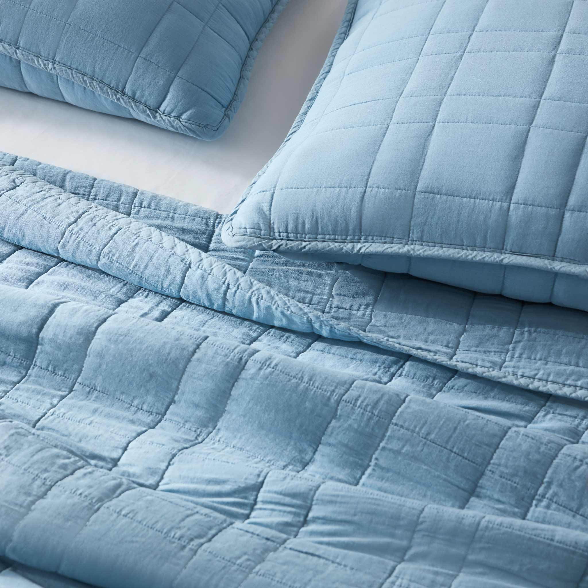 Lightweight Cotton Quilt